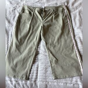 Lane bryant straight leg crop jeans